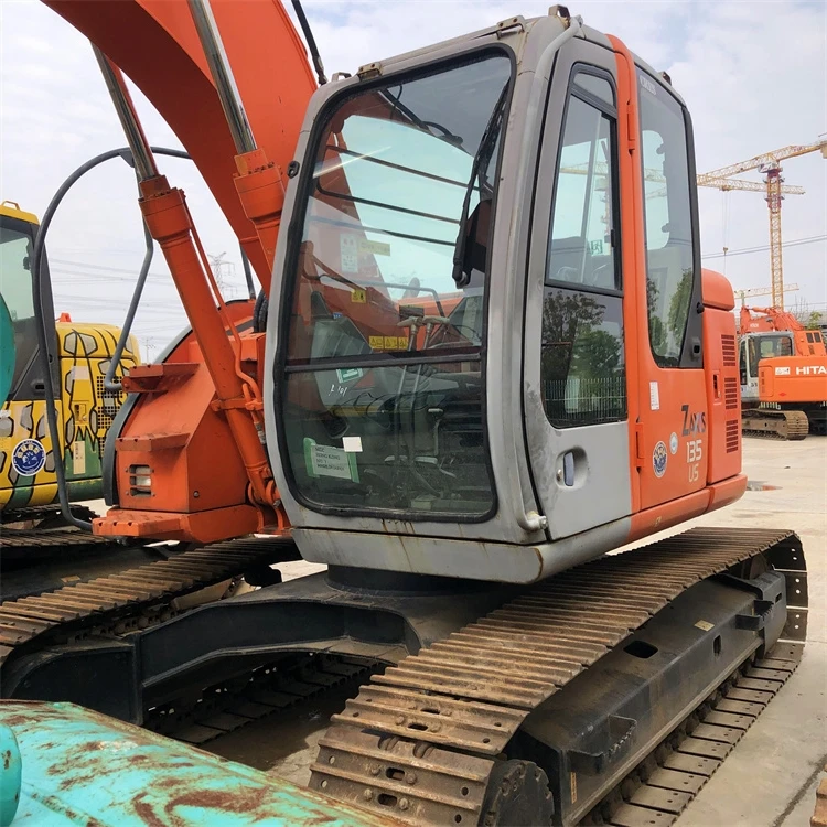Used Hitachi ZX135 Excavator with 13TON Operating Weight 0.5 Bucket Capacity and 13000 KG Machine Weight