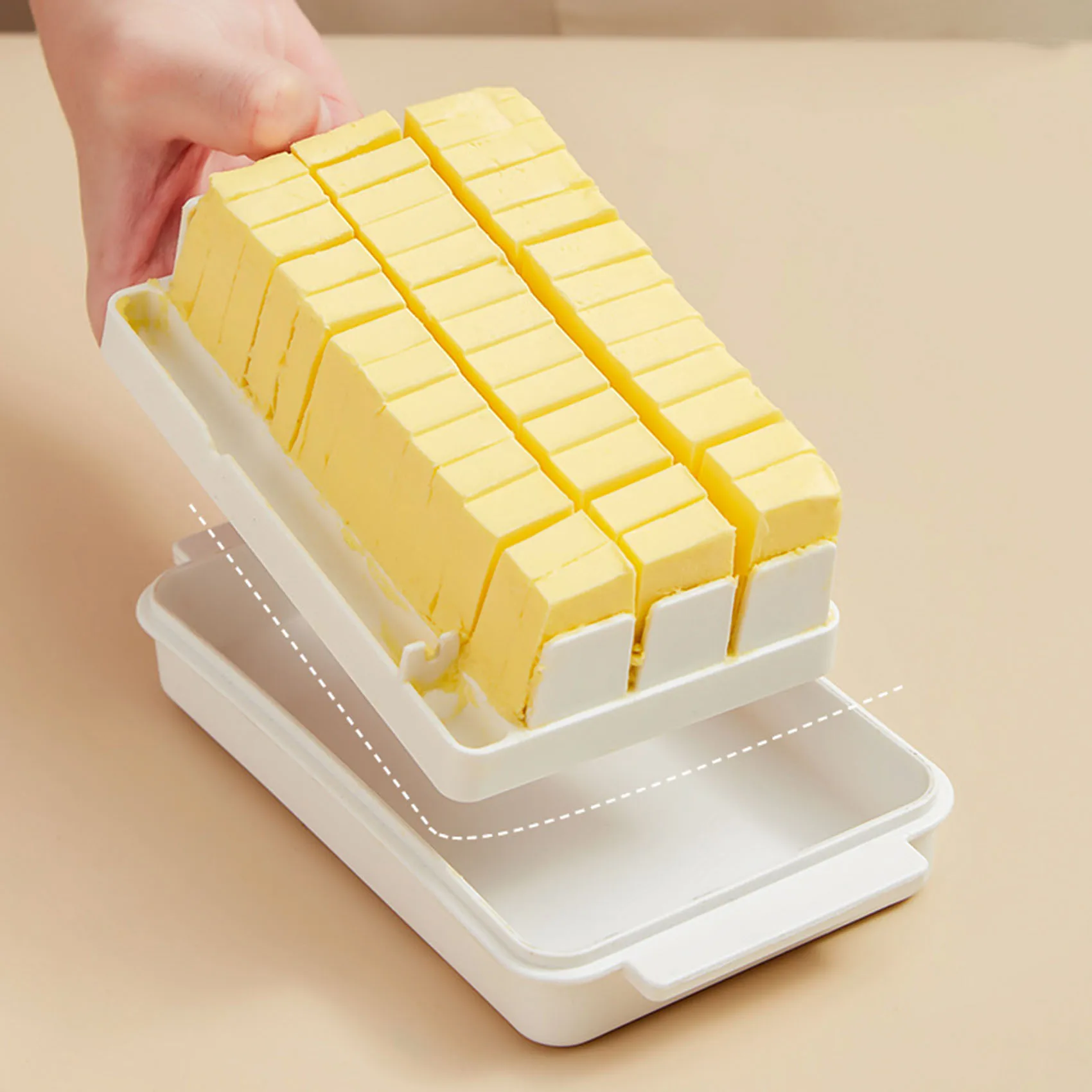 2023 Hot sell Kitchen accessories Household Plastic Butter Cutting Box with Lid Cooking Tool Butter container