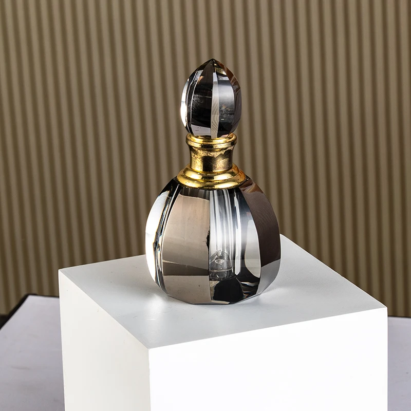 product small bridge hot sale elegant luxury glass empty bottle can be customized 6ml perfume bottle with mirror crystal-9