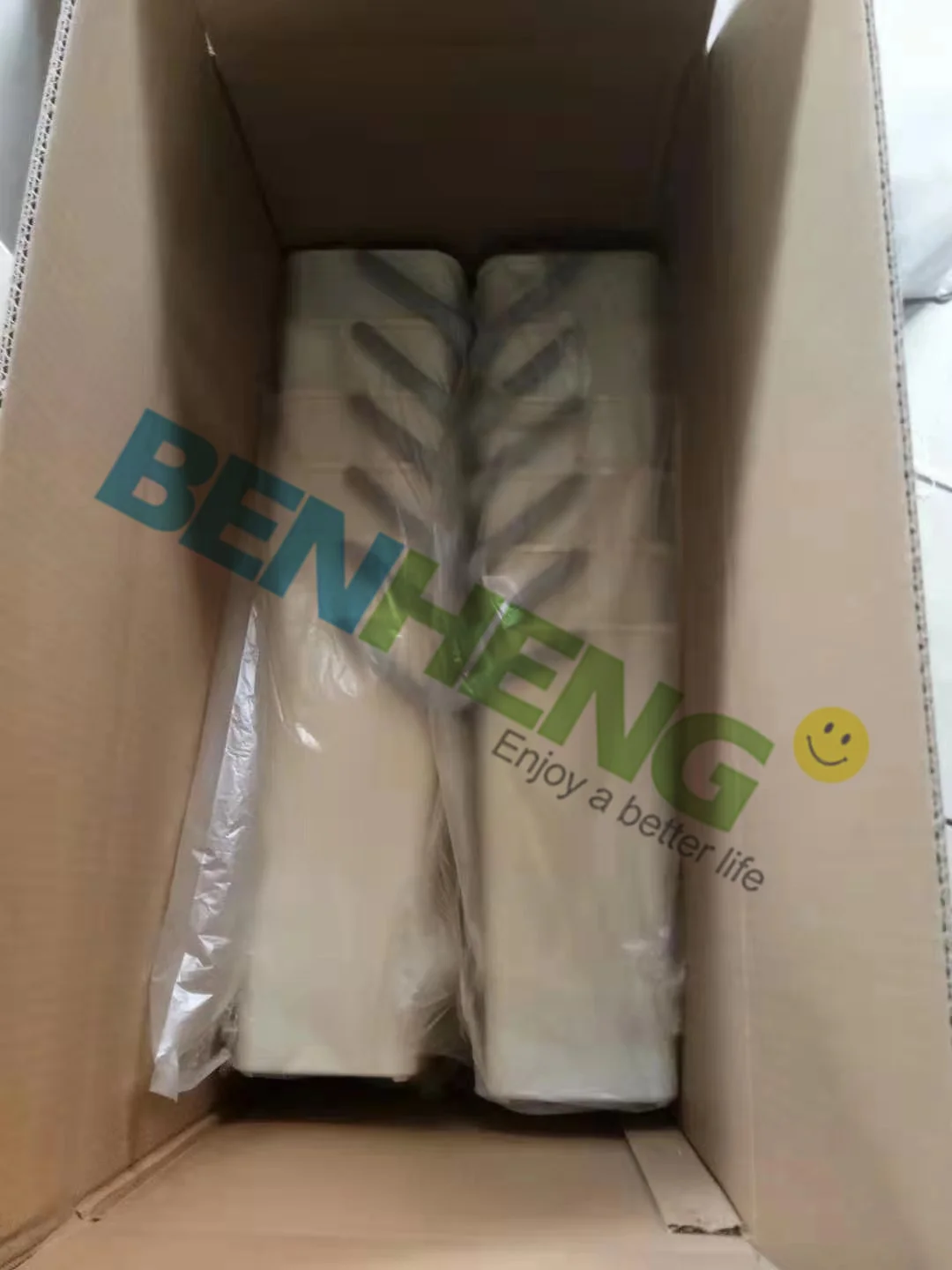 Pan Pot Dish Brush with Detergent-adding Function Oil Removing Kitchen Cleaning Soap Dispensing Brush with Sponge and Brush Head