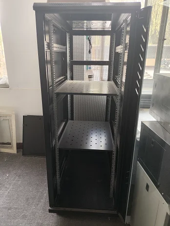 Cabinet with Cooling Fan, 42U, T6842 - detail 8