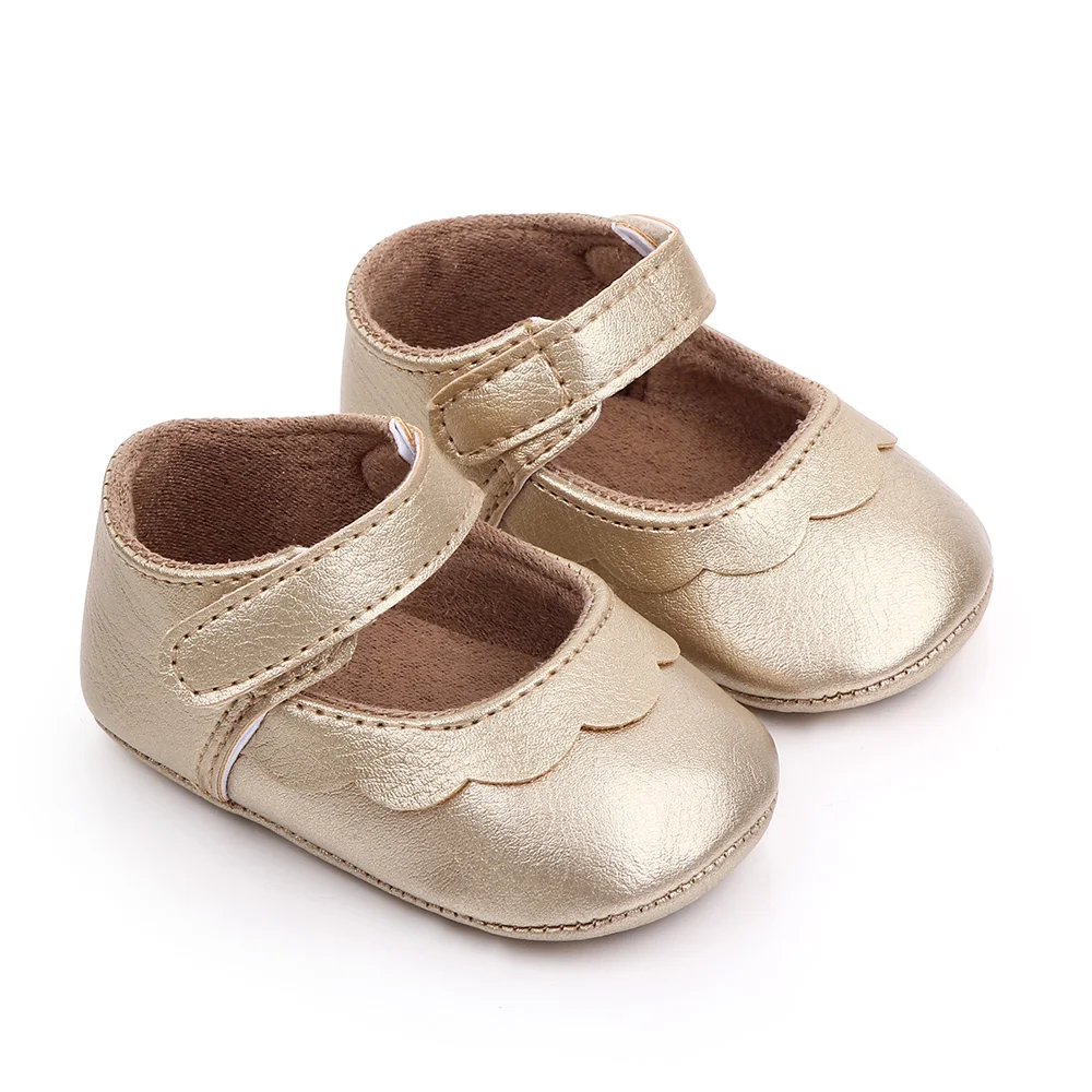 Solid Color PU Leather Top Wave Lace Baby Girls Non-slip Soft Soled Princess Toddler Shoes manufacture
