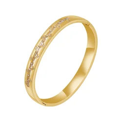 Latest 18K Gold Plated Stainless Steel Jewelry Geometric Triangle Zircon Bangle Trendy For Women Accessories Bracelet B232364