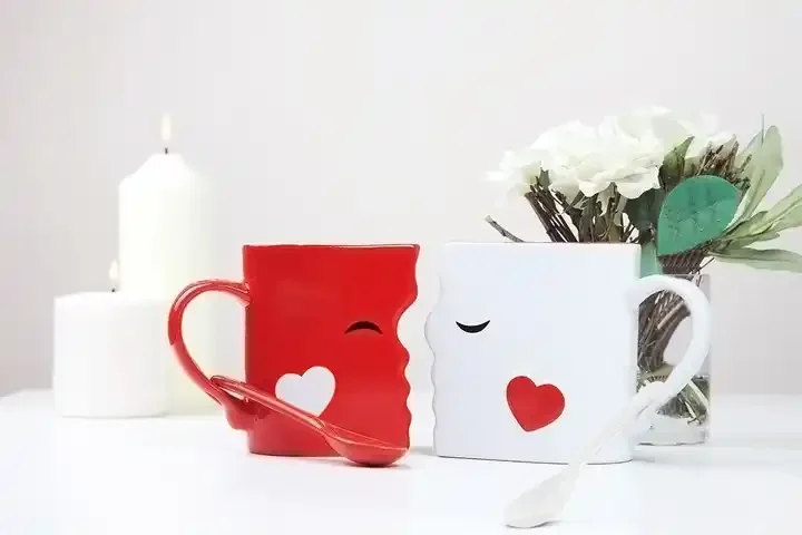 OEM & ODM Ceramic Kissing Mug Customized Valentine Gift Coffee Cups Double Two Large Cups & Spoons for Couples Ceramics Mug