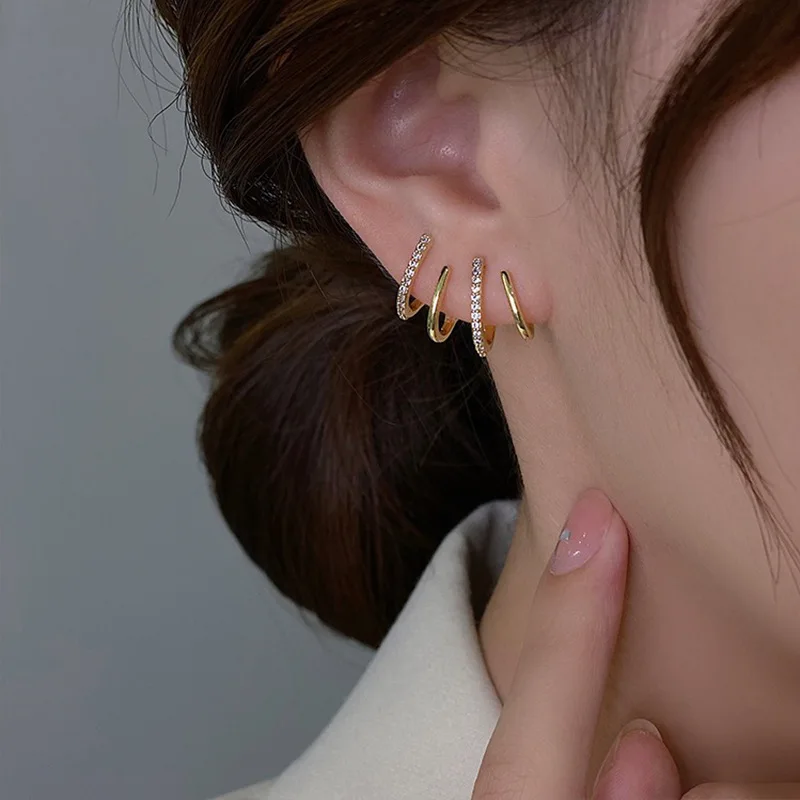 2024 Wholesale High Quality Earrings High Grade Feeling Sterling Silver Needle Diamond four claw Ear Cuff Earrings