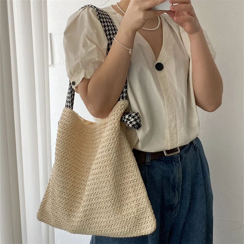 Fashion beach holiday woven bag 2023 new straw woven bag casual shoulder bag