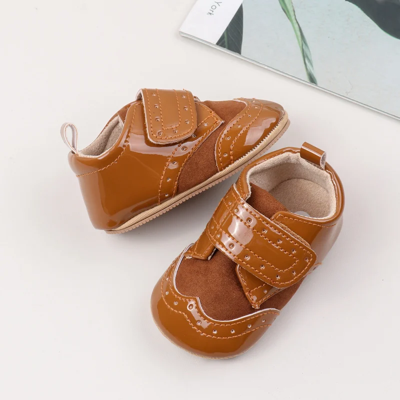 New Arrival Anti-Slip TPR Soft PU Baby Dress Shoes with Flat Outsole for Boys and Girls Tollder Baby Walking Shoes 0-15M supplier