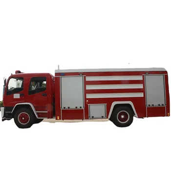 Isuzu Chassis 8cbm Fire Brigade Vehicle Wheelbase 4500mm Truck Fire 190hp Roll Shutter Fire Truck