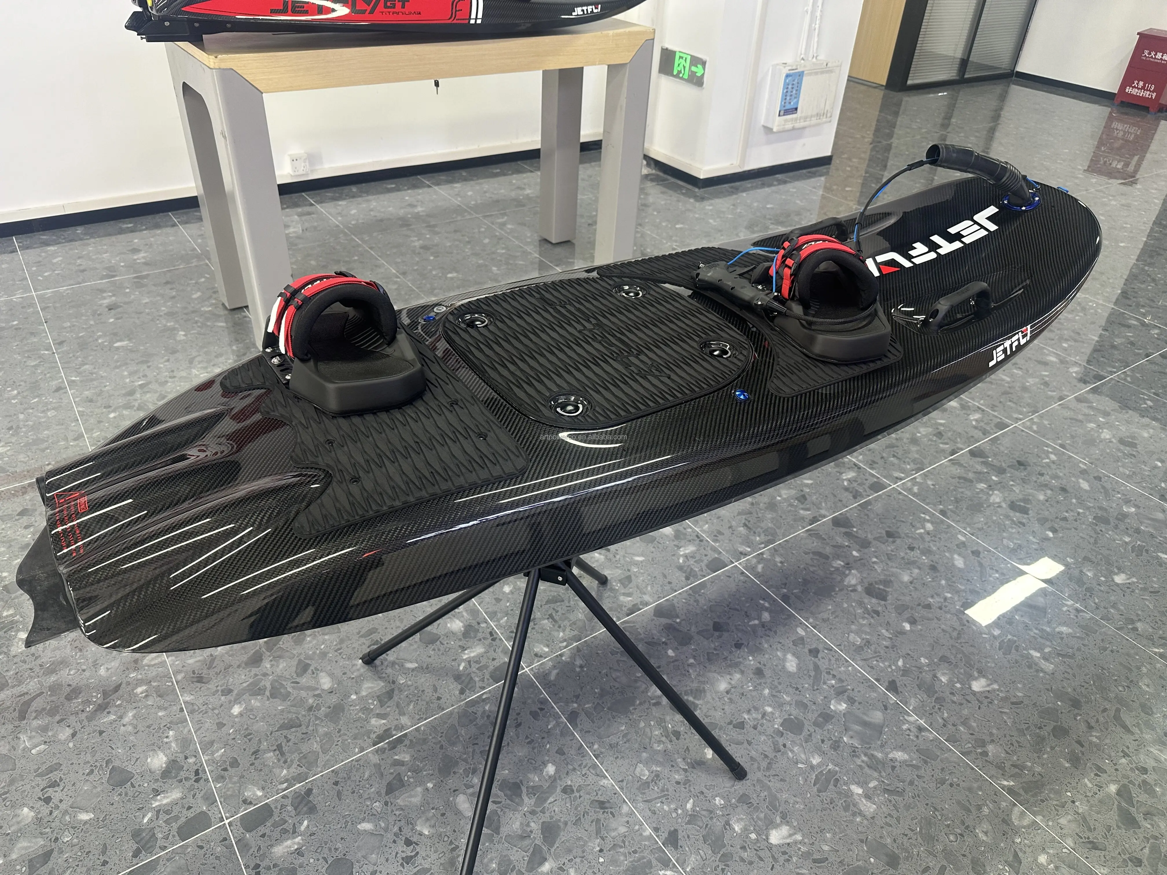 JetFly IGEEK Professional Grade Carbon Fiber Engine Petrol Powered Water Jet Surf Electric Starting Surfboards Fin Ocean Waters supplier