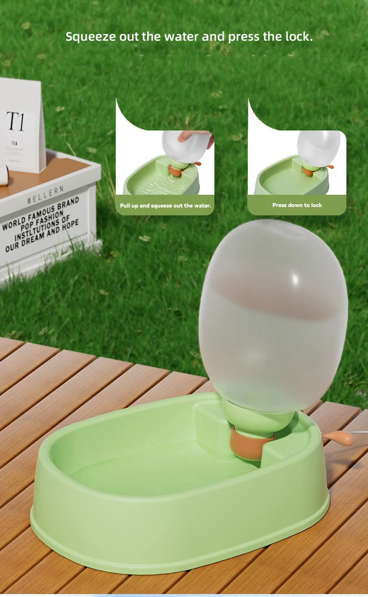 New Hot Selling Pet Water Cup Small Bug Model Go Out Water Cup Portable Large Capacity Dog Water Bottle Pet Supplies factory