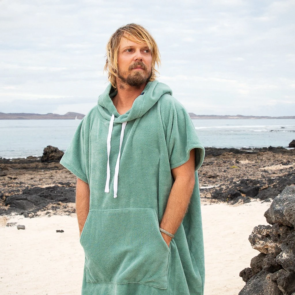 beach and surf poncho for adults men hooded beach changing towel poncho