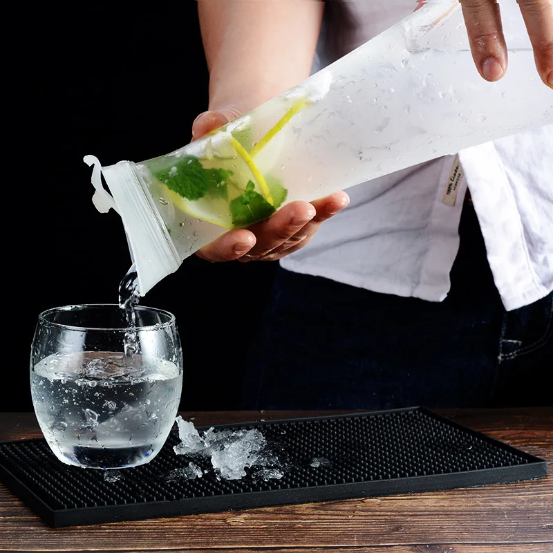 Tableware Serving Pitcher Plastic Large Jug 60oz Juice Water Cocktail Ice Pimms Jug 1L