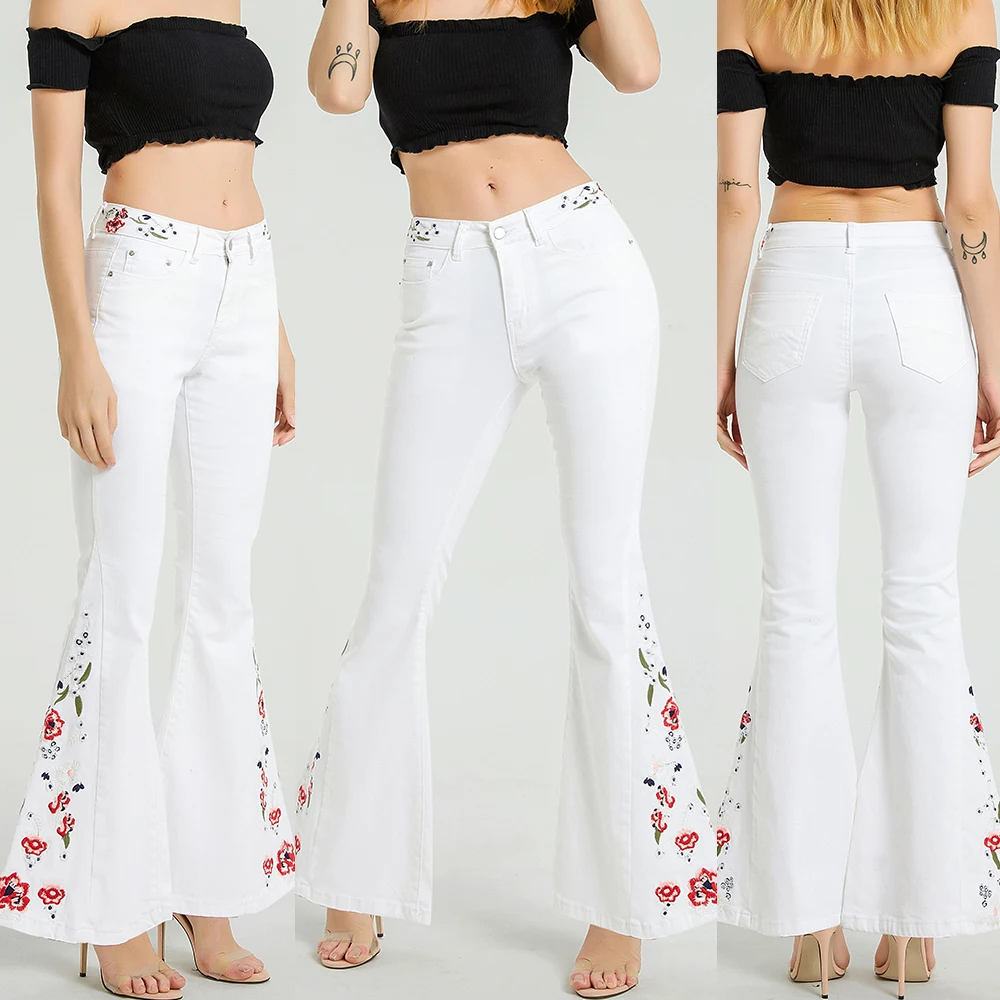 Floral Embroidery Flare Jeans 