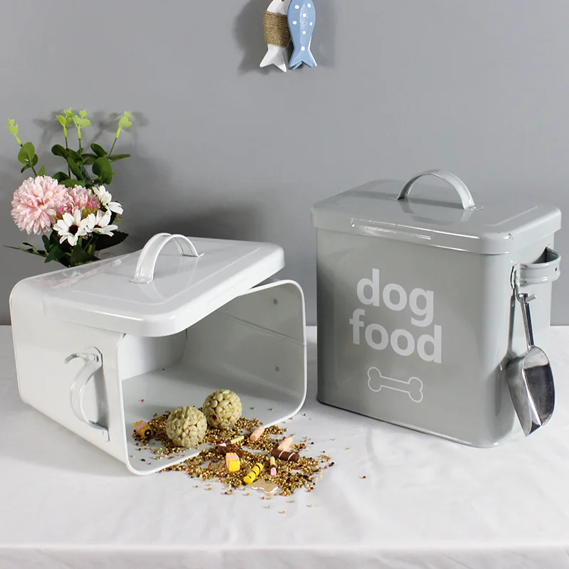 E-commerce Hot-selling Iron Pet sealed Grain Snack Can Cat and Dog Dry Food Storage Pet Food Storage Box with Scoop