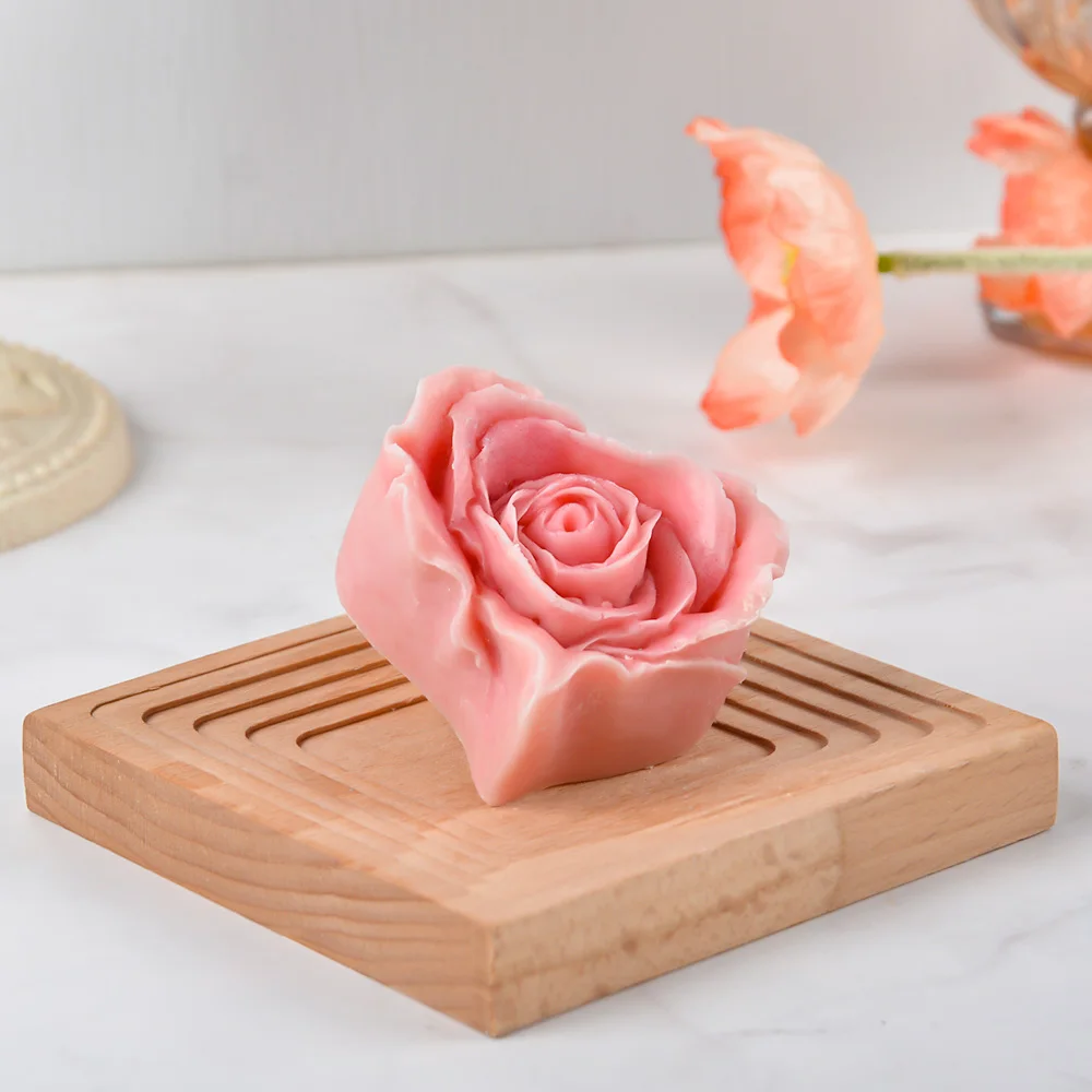 2023 Popular Design 3D Heart Shaped Rose Flowers Silicone Mold DIY Silicone Candle Mold For Decoration
