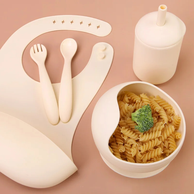 Suction Silicone Baby Feeding Bowls Set Spoon Food Grade Silicone Baby Snack Feeding Bowl