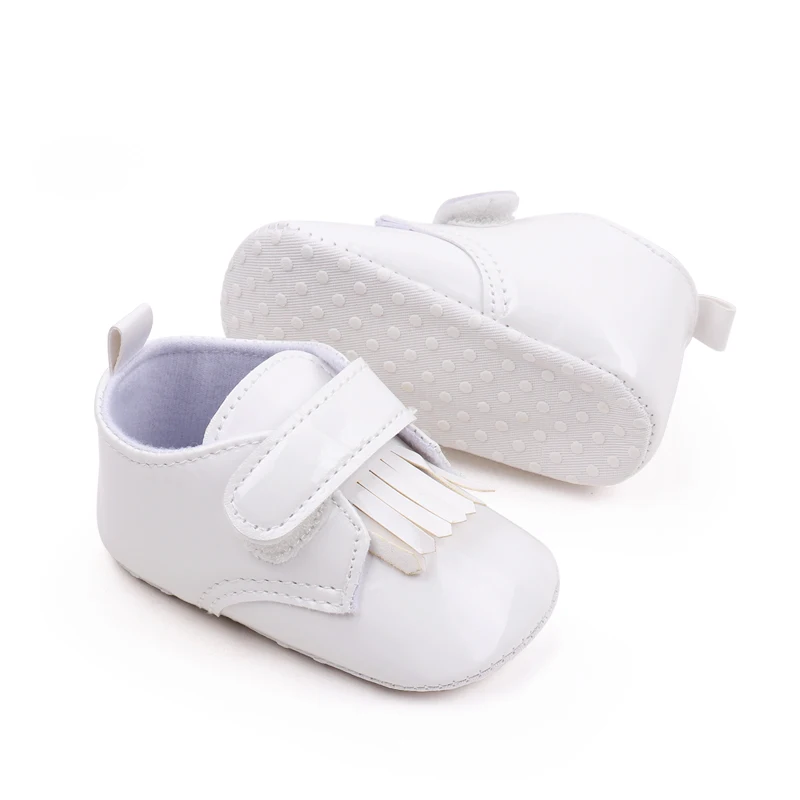 Spring & Summer Soft-soled Baby Walking Shoes with Bright Leather Fringe for Girls factory