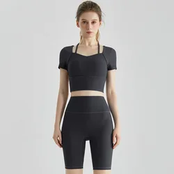 Vendors Short Sleeve Shorts Tight Thin Breathable Sports Fitness Suit Two Piece Woman Yoga Sets Yoga