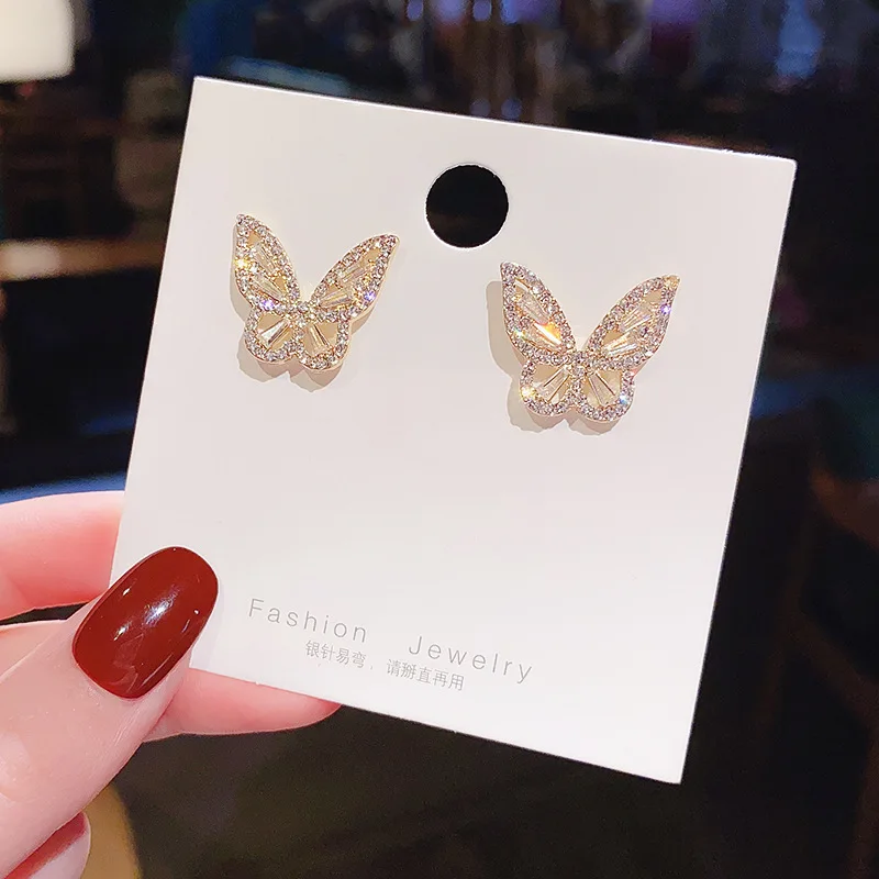 The butterfly Stud earrings Light and decoration Sen department earrings fashion temperament INS Cold wind earrings female