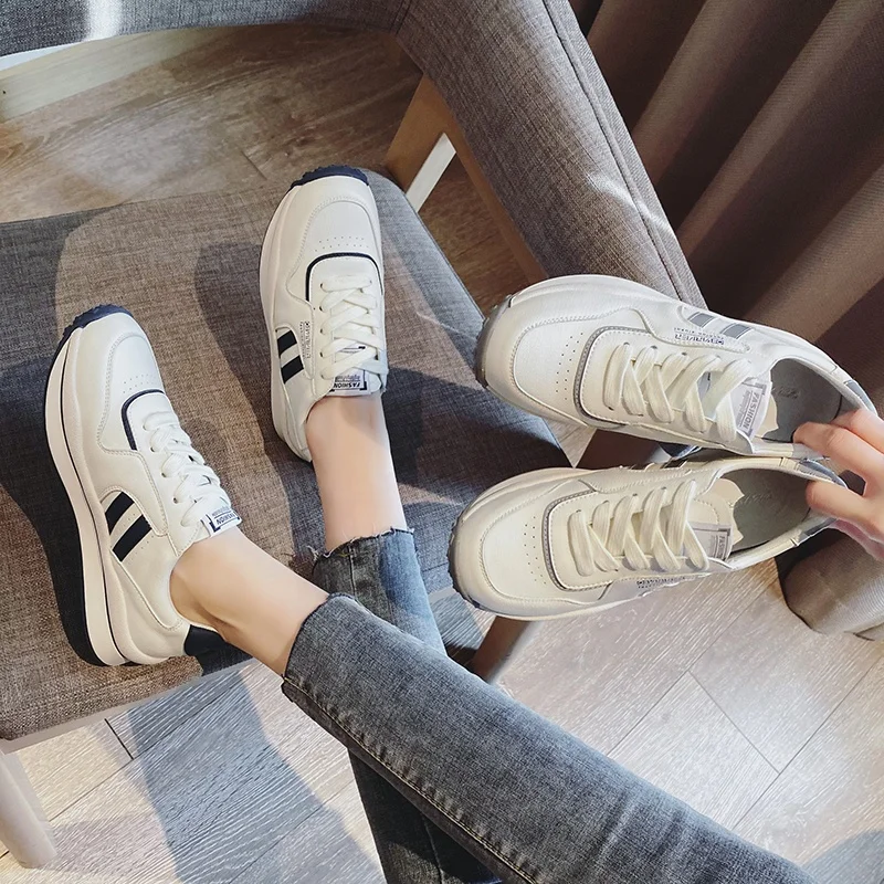 most comfortable women's non slip shoes