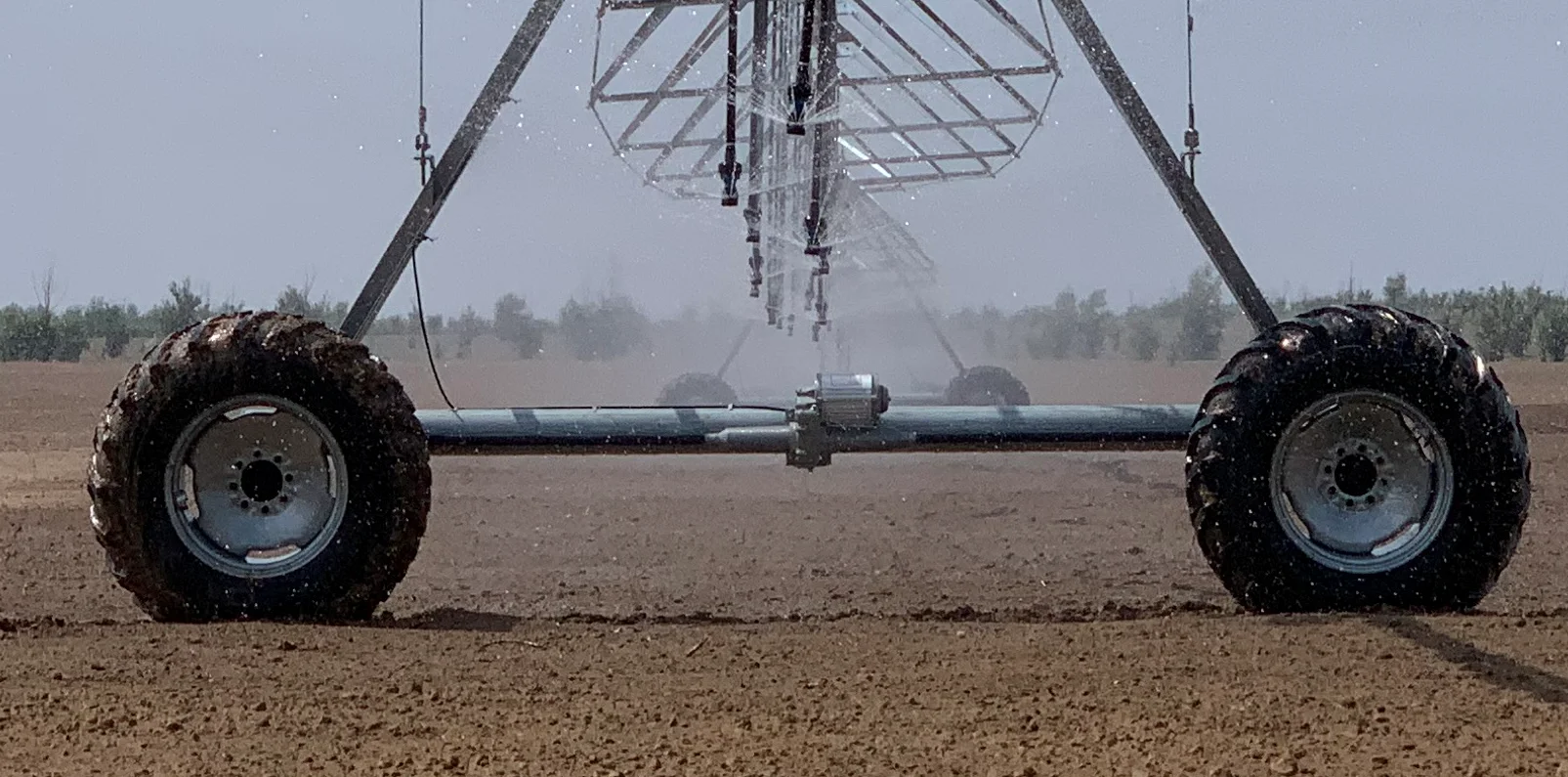 2 rounds towable center pivots irrigation system-7