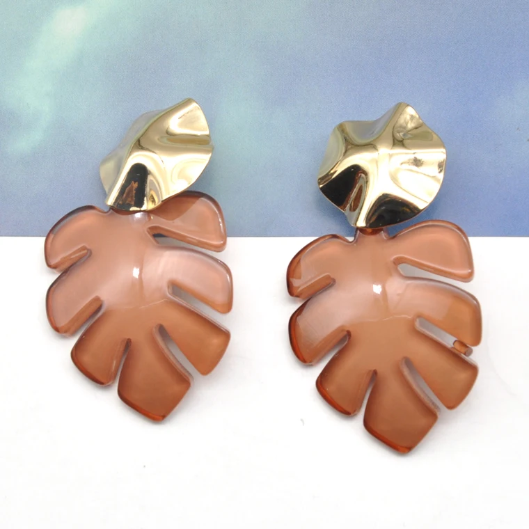 2021 Trendy acrylic palm shape monstera leaf earrings for women gold stud ear jewelry