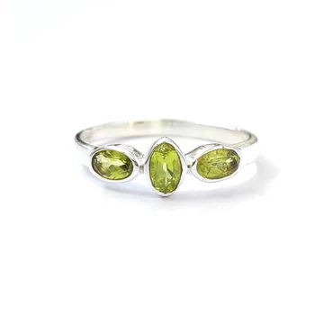 Peridot Gemstone Silver Ring-Cluster Pattern-Green Stone-925 Sterling Silver-Handmade Ring-Natural Gemstone-Wholesale Ring.