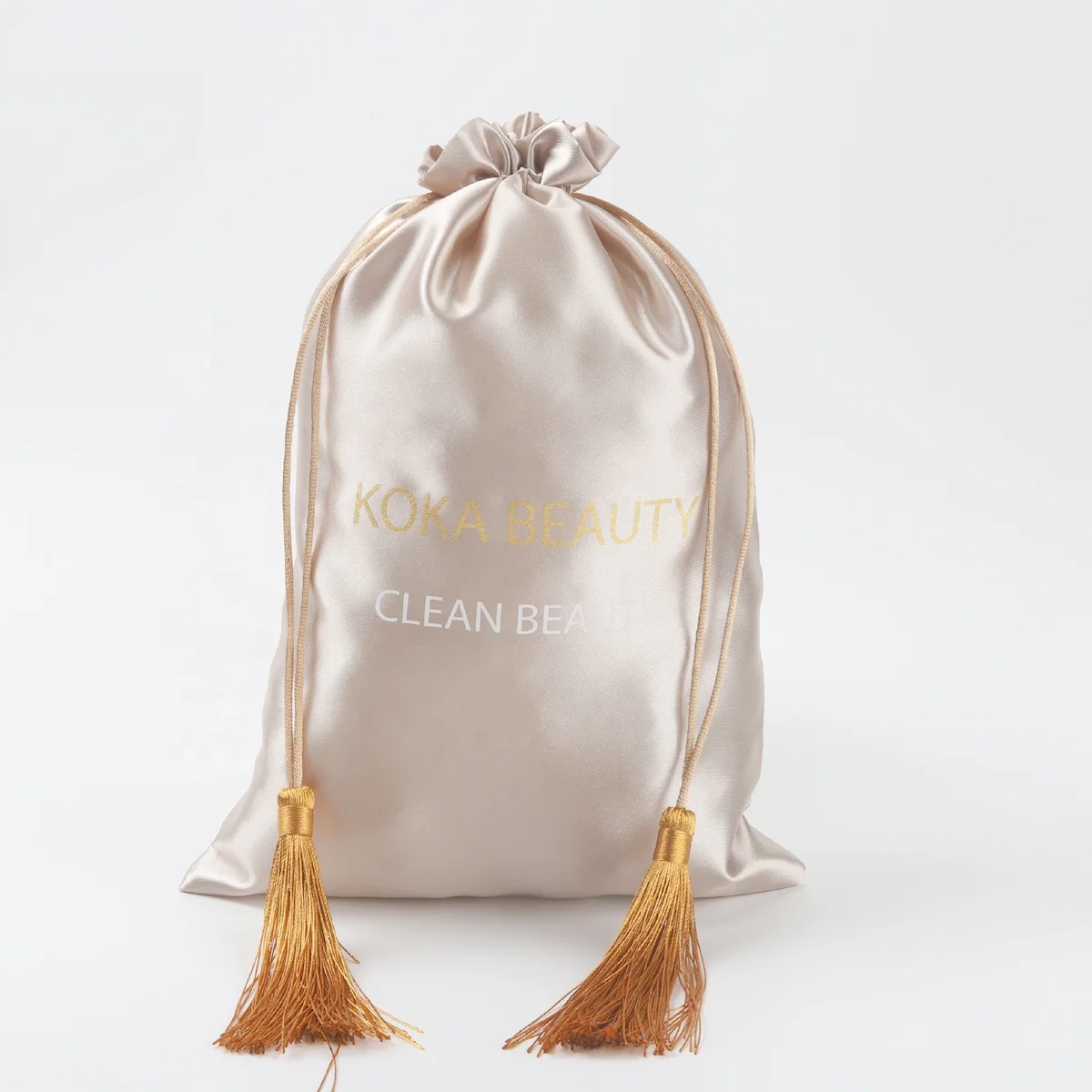 Custom Beauty Silk Satin Dust Bag With Tassel High End Swimsuit Sock Hair Bundle Packaging Storage Bag
