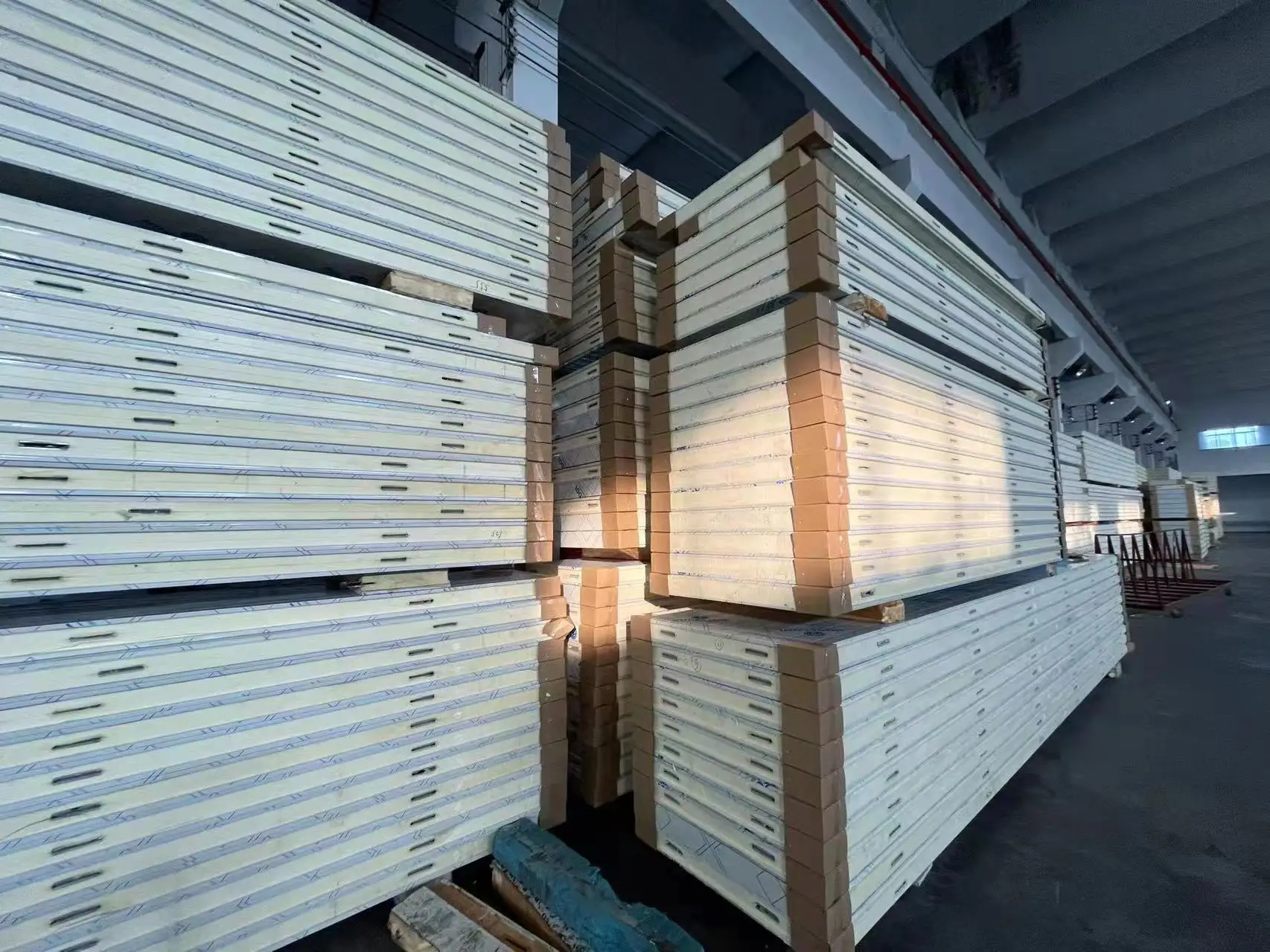 Cold Room Storage, Ceiling, Wall - detail 8