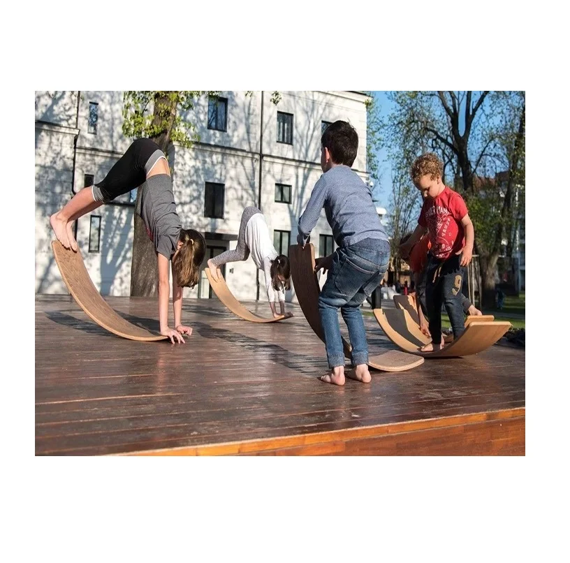 Balance Board Kids Curve Sports Games Gymnastics Yoga Surf Trainer Non-Fading Environmental Protection Kinderboard Balance Exercise Board