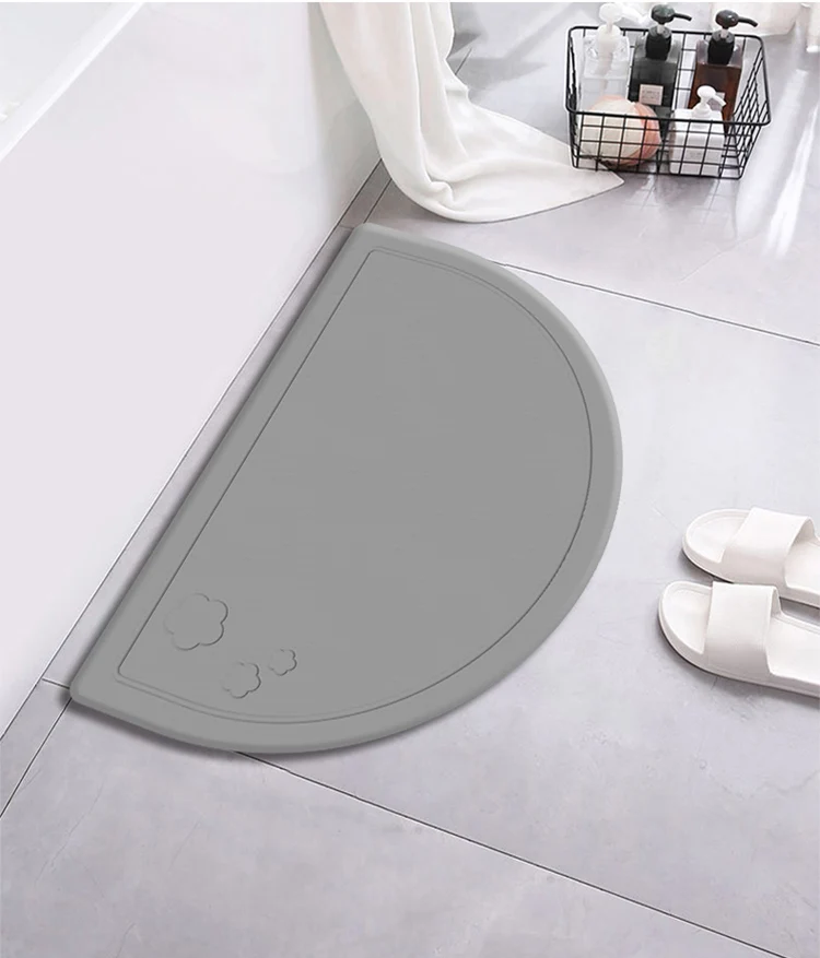 Amazon hot selling non-slip bathroom half round diatomite bath mat water absorbing mat