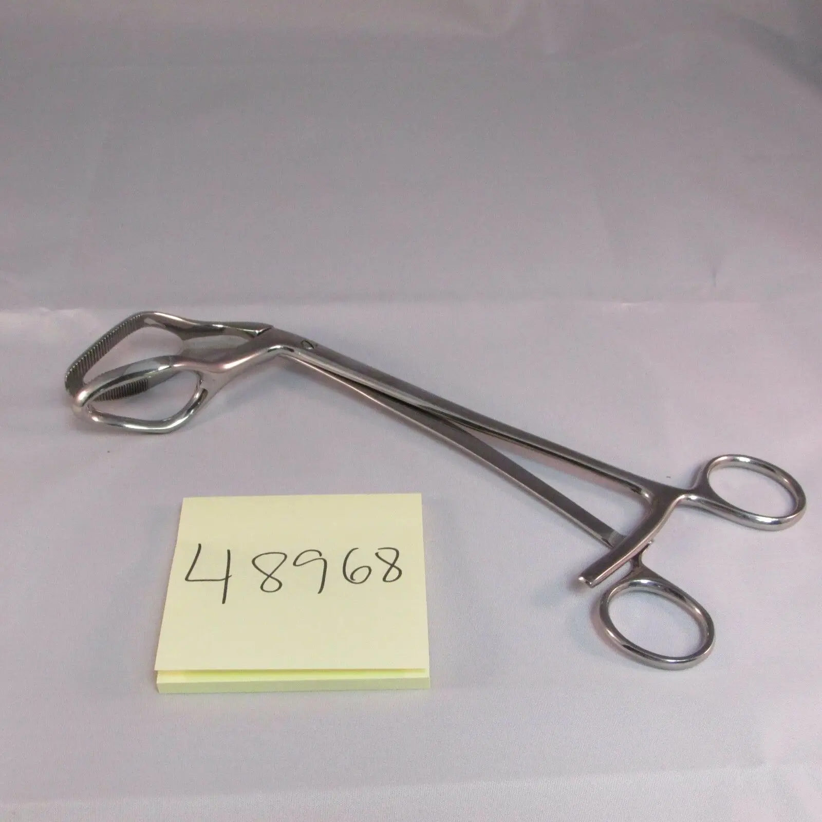 Surgical Somer Uterine Elevating Forceps Curved Serrated Jaws