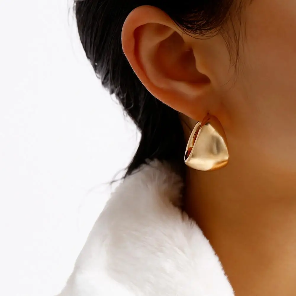 fashion cc earrings