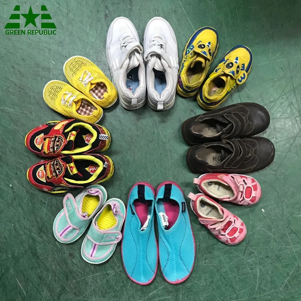 Taiwan used clothing used shoes from Taiwan