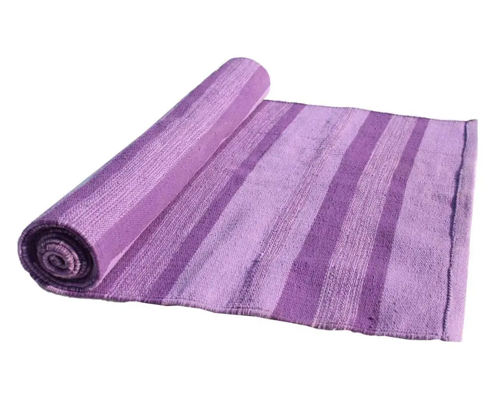 lululemon yoga mat on carpet