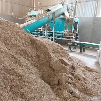 DRY SAWDUST/WOOD SHAVINGS