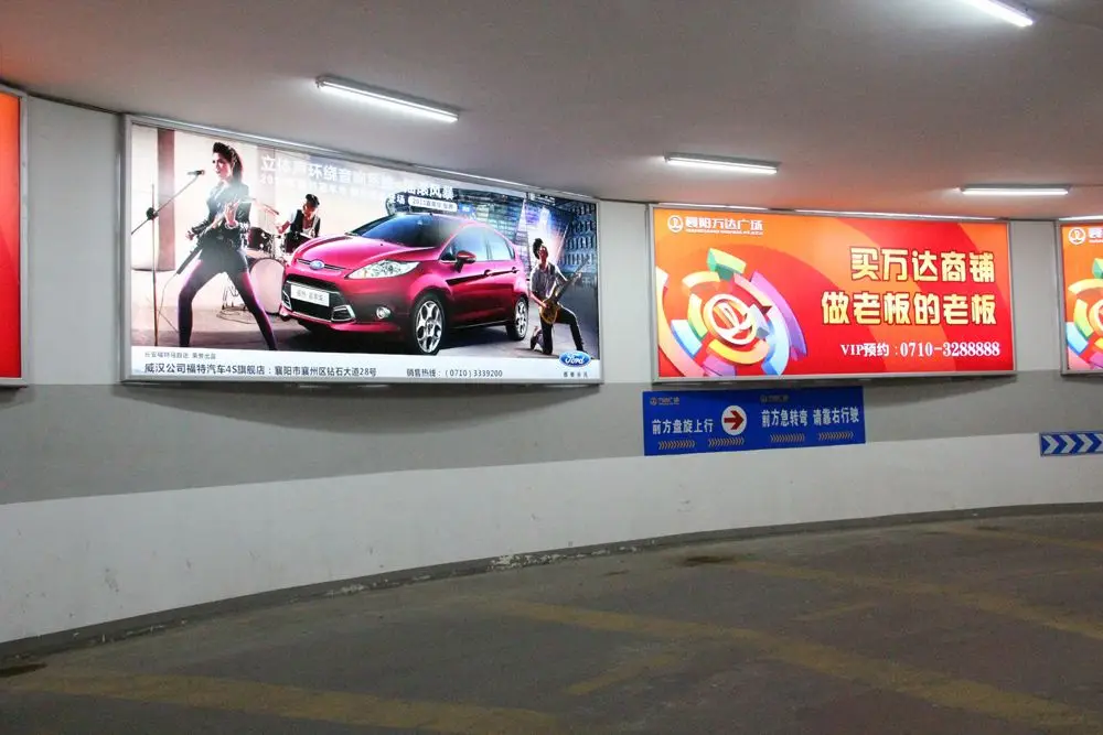 product battery powered light box display estatic electronic signs advertising steel structure billboard poles-2