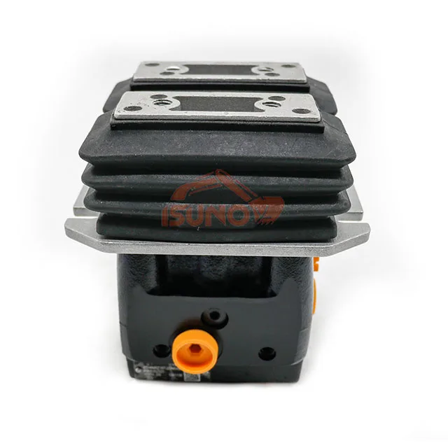 SK200-8 (3)