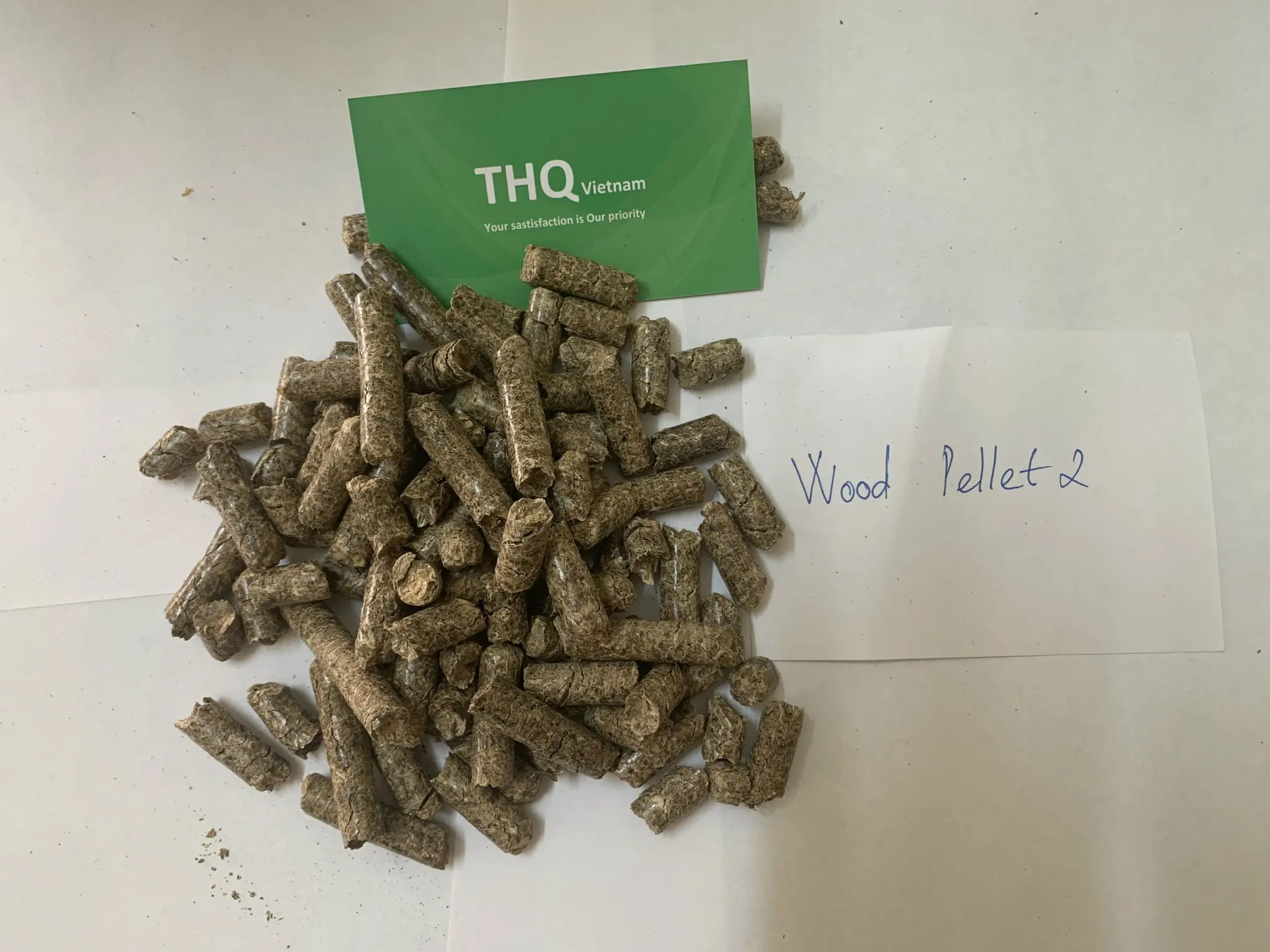 Древесные гранулы из сосны, 6-8 мм