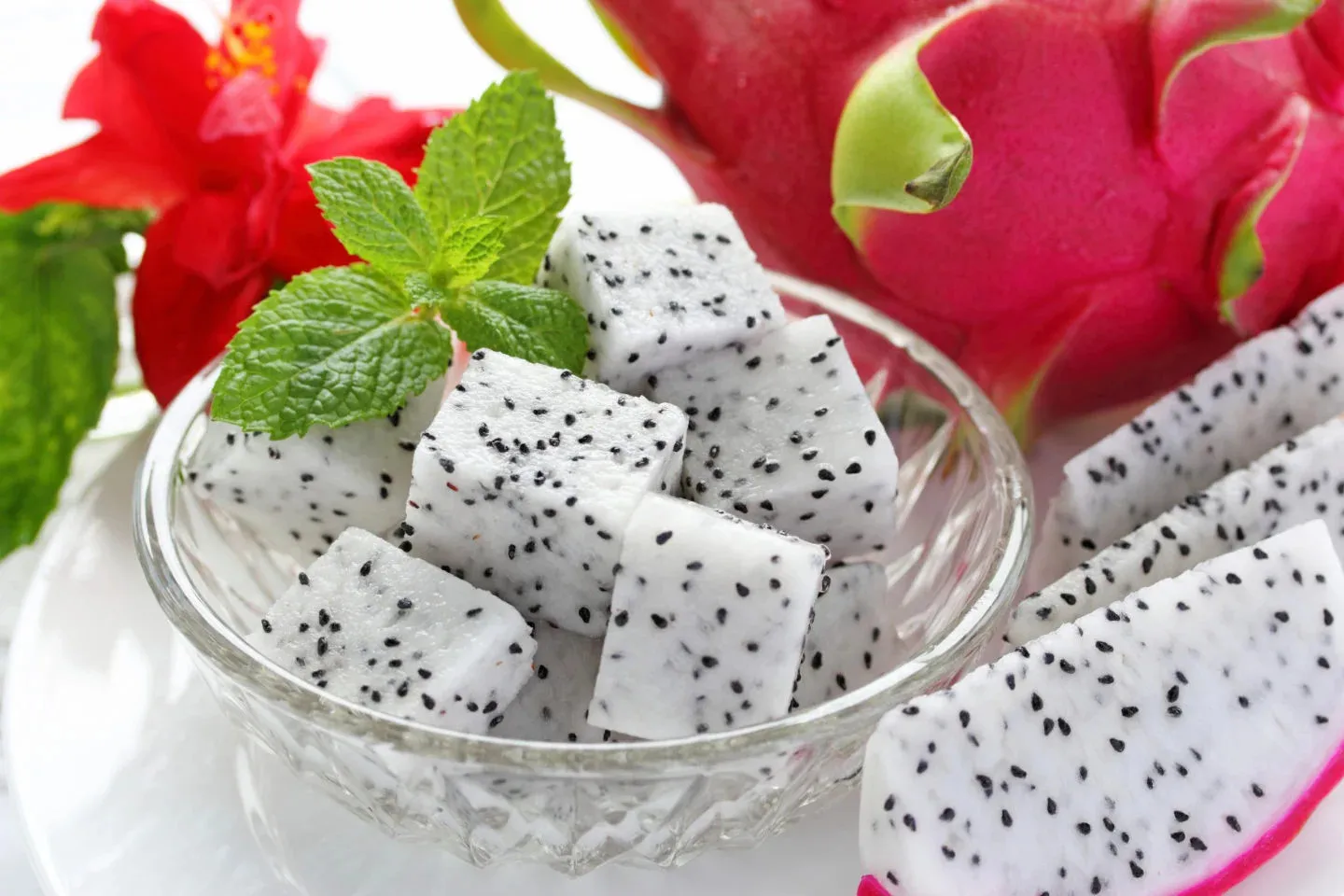 Fresh Red Frozen Dragon Fruit Cube So Sweet Good Quality In Vietnam For