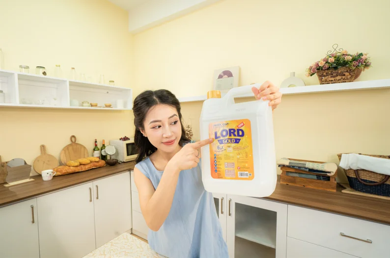 Laundry Detergent Lord Gold Detergent Liquid 9.36kg Vilaco Brand For