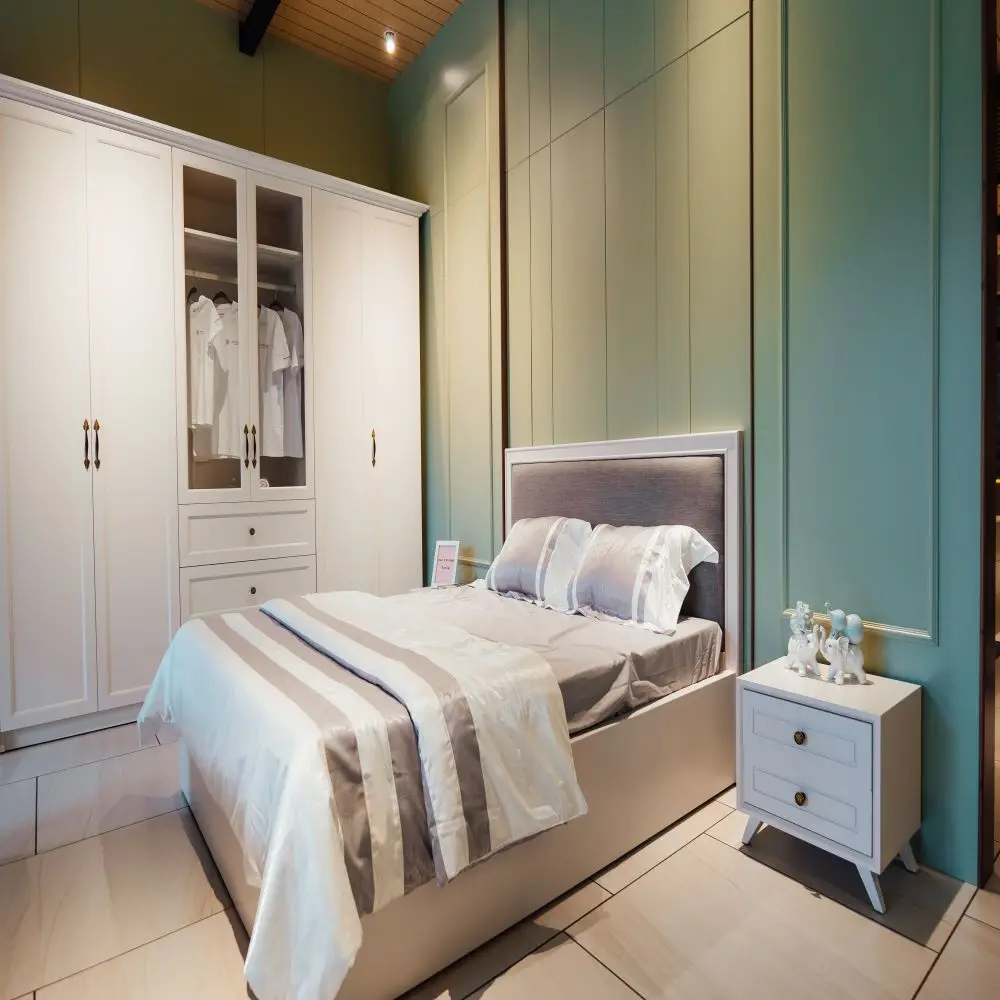 Modern Style Wooden Bedroom Furniture Simple Modern Queen&king Size Bed