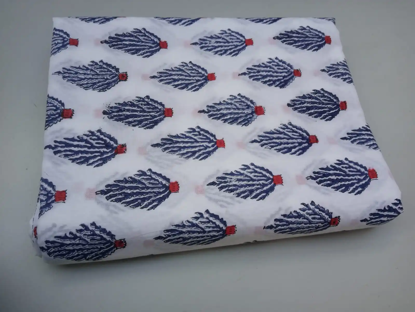100% Pure Cotton Voile Fabric Beautiful Hand Block Print Dabu Design Lightweight Indian Handmade 5 Yard African Style Uniforms