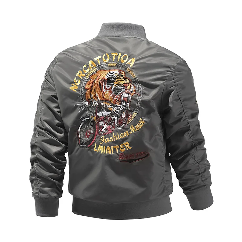 Fashionable hot sale high quality winter embroidered custom mens bomber jacket_voghion.com