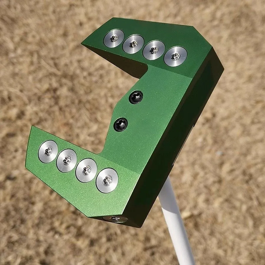 Balanced Golf Putter with Head Cover - 33 Inch Mallet Style