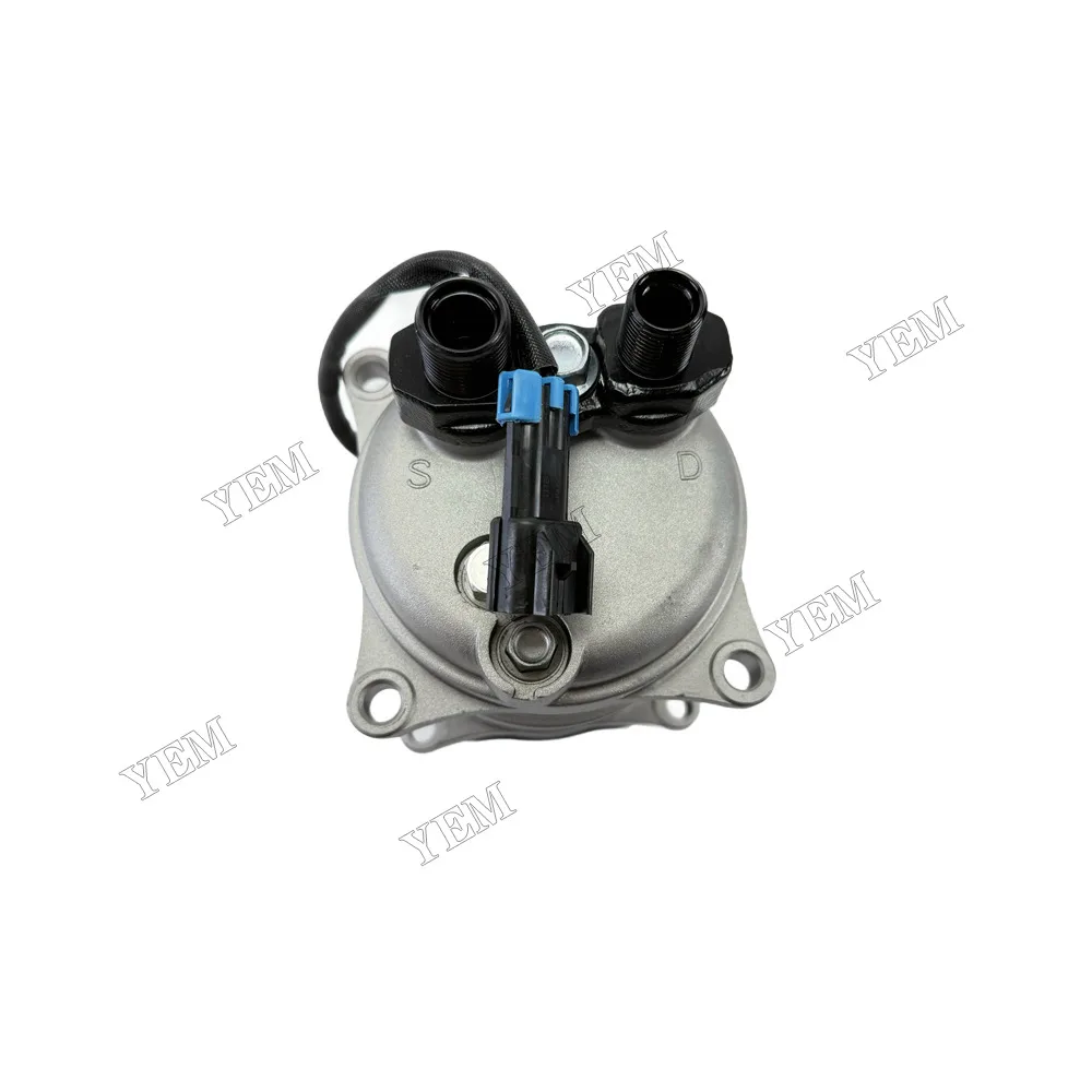 A/C Compressor 7023582 7136676 Fit for Bobcat Engine 5