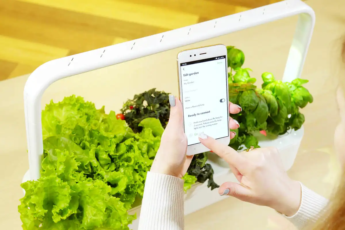 Smart Growing Hydroponic Growing Systems Microgreen Smart Indoor Herb Garden Planter ...