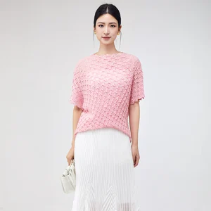 Factory Direct High Quality Women Fashion Tops Elegant Solid Color Tops Quality 2025 Summer Casual Shirts