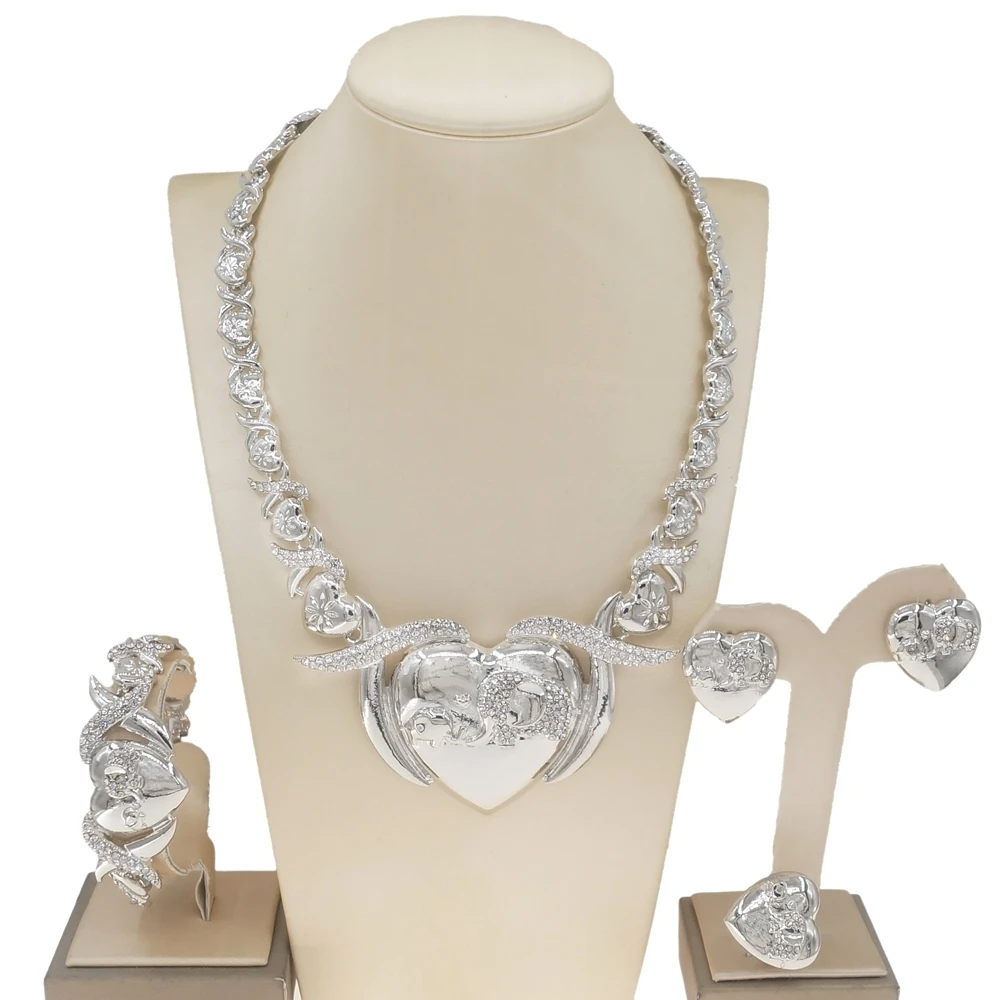 Zhuerrui 5.0 Big Heart Elephant XoXo Necklace Set Latest Design