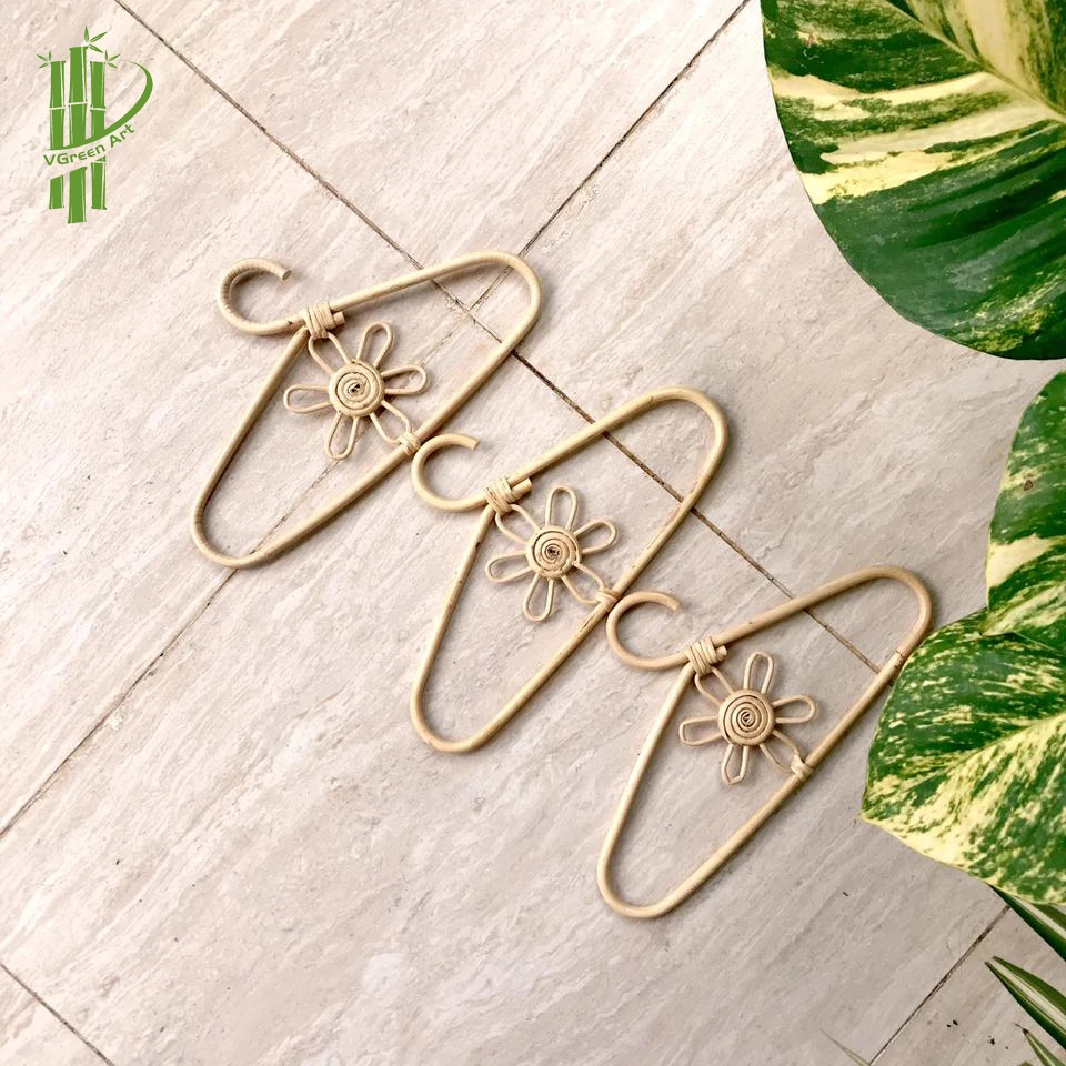 Vietnam Supplier Clothes Hangers Rattan Bamboo Wooden Hanger Baby Kids